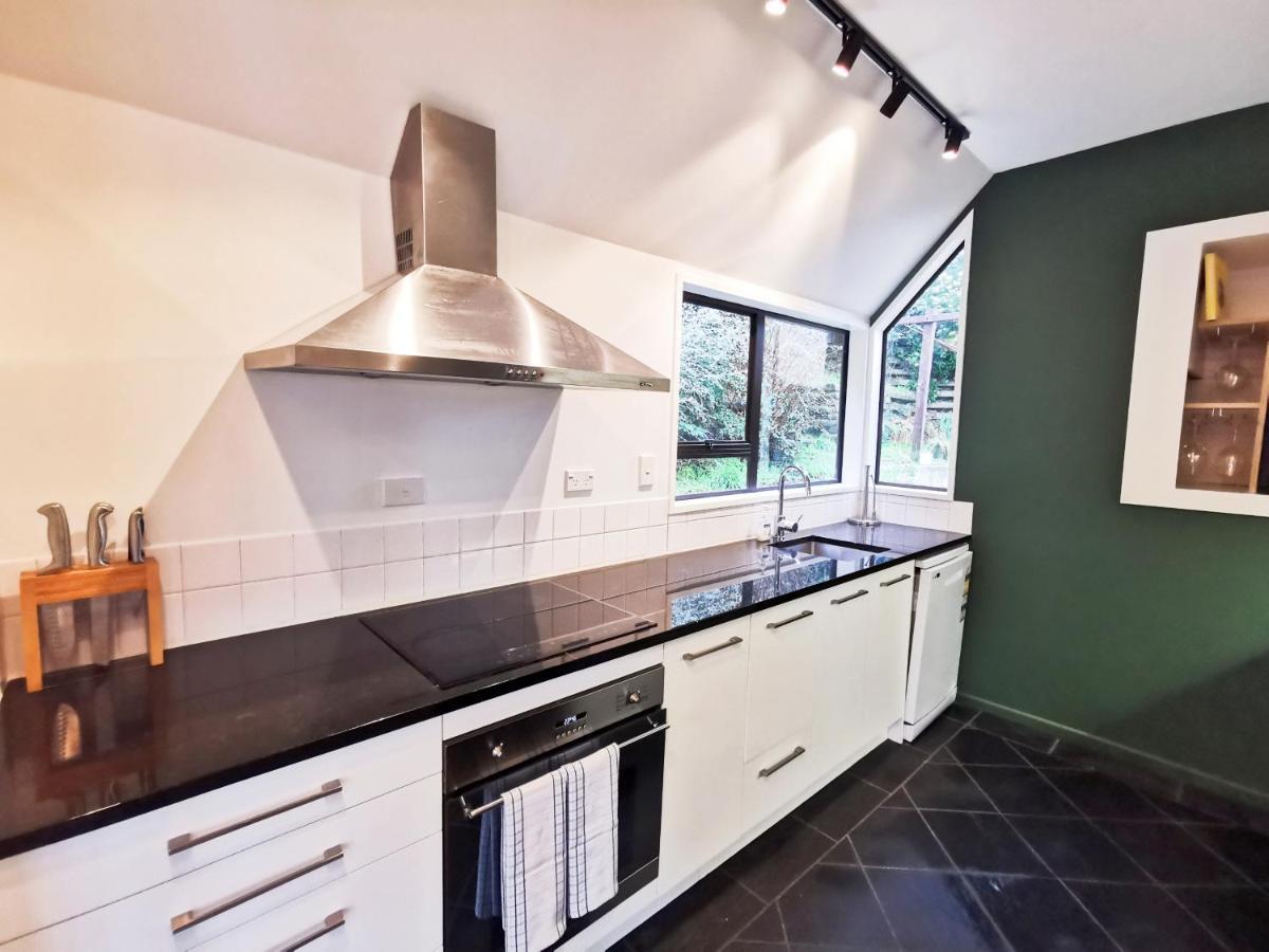 Queenstown Lakeview Holiday Home-5Mins To Town エクステリア 写真