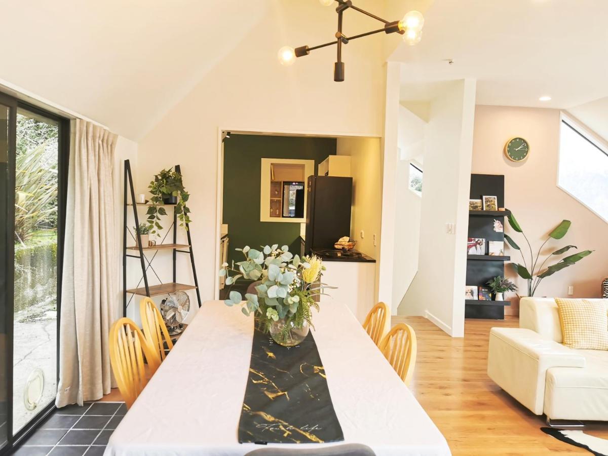 Queenstown Lakeview Holiday Home-5Mins To Town エクステリア 写真