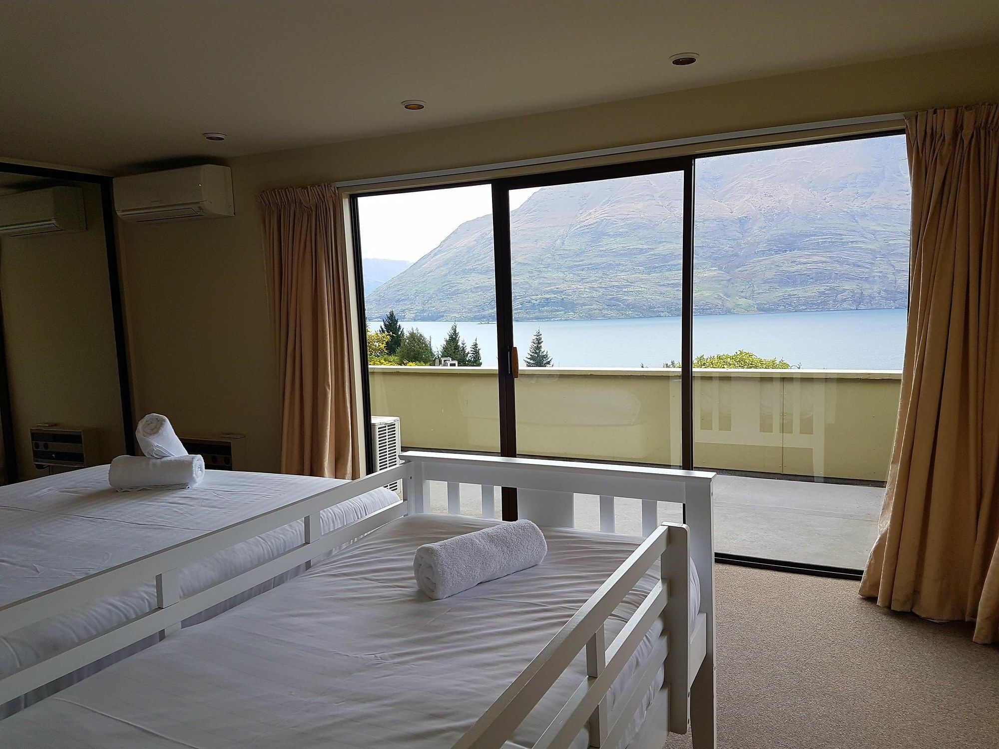 Queenstown Lakeview Holiday Home-5Mins To Town エクステリア 写真